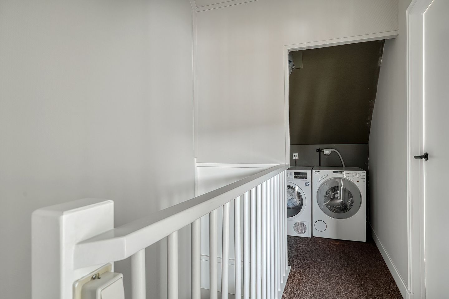 Spacious family home with 5 bedrooms and Energy Label A in popular Katwijk Zanderij — 34