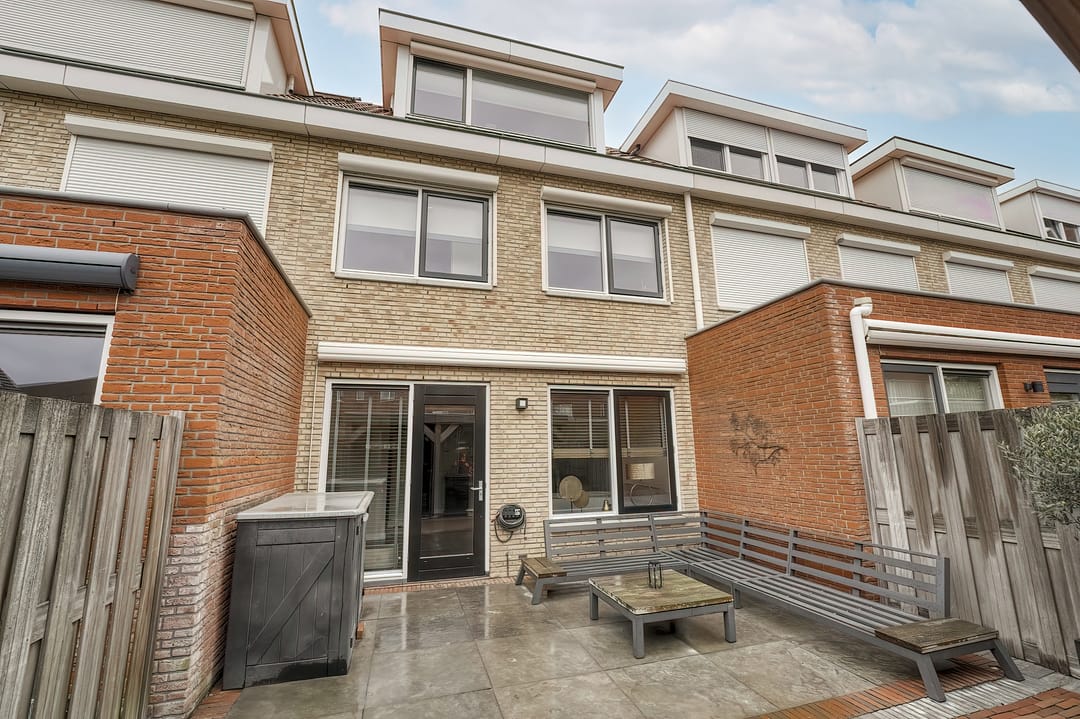Spacious family home with 5 bedrooms and Energy Label A in popular Katwijk Zanderij — 37