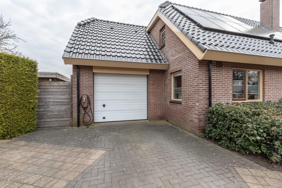 Foto 62 van Kampschutterslaan 4-A