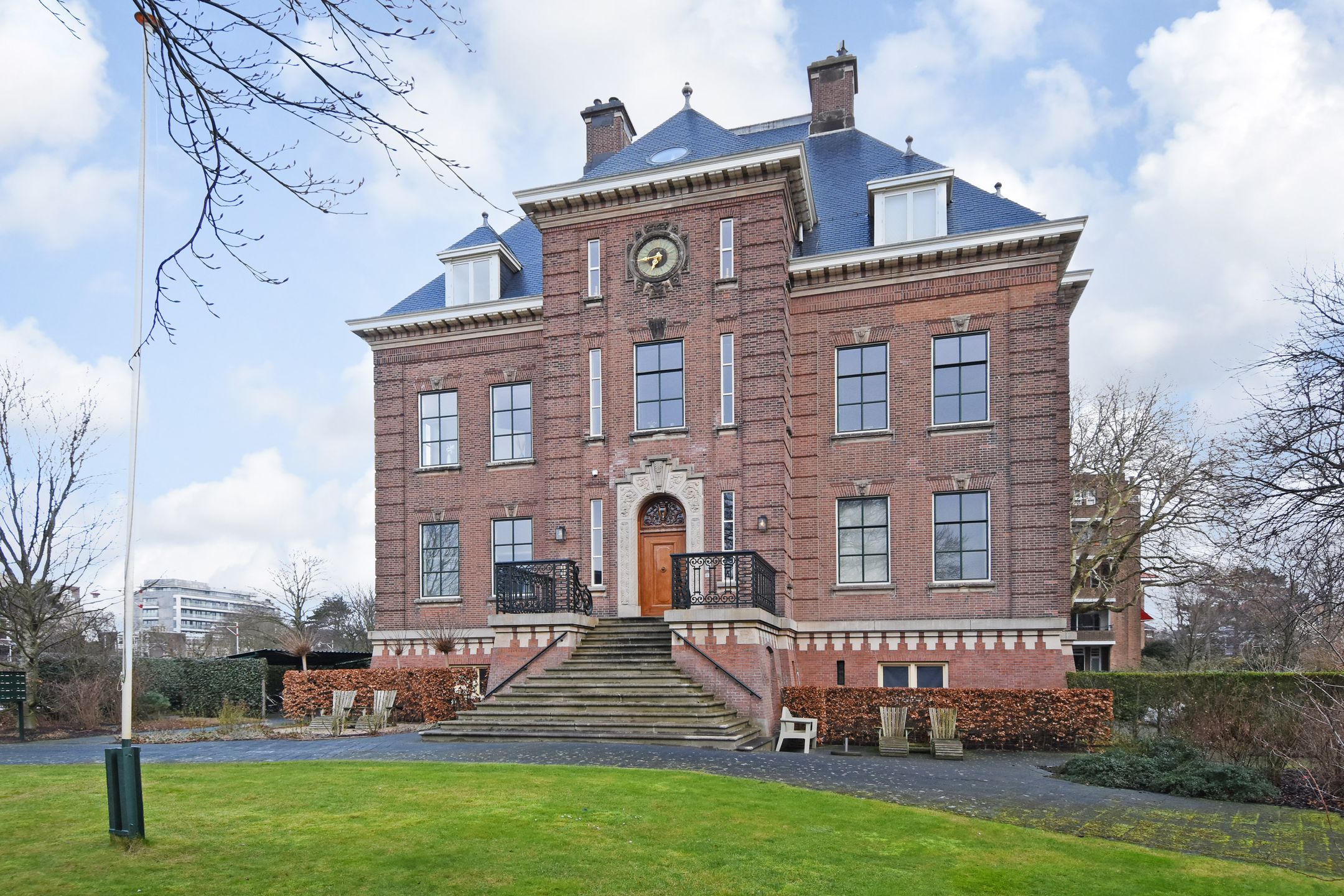 R. J. Schimmelpennincklaan 19 