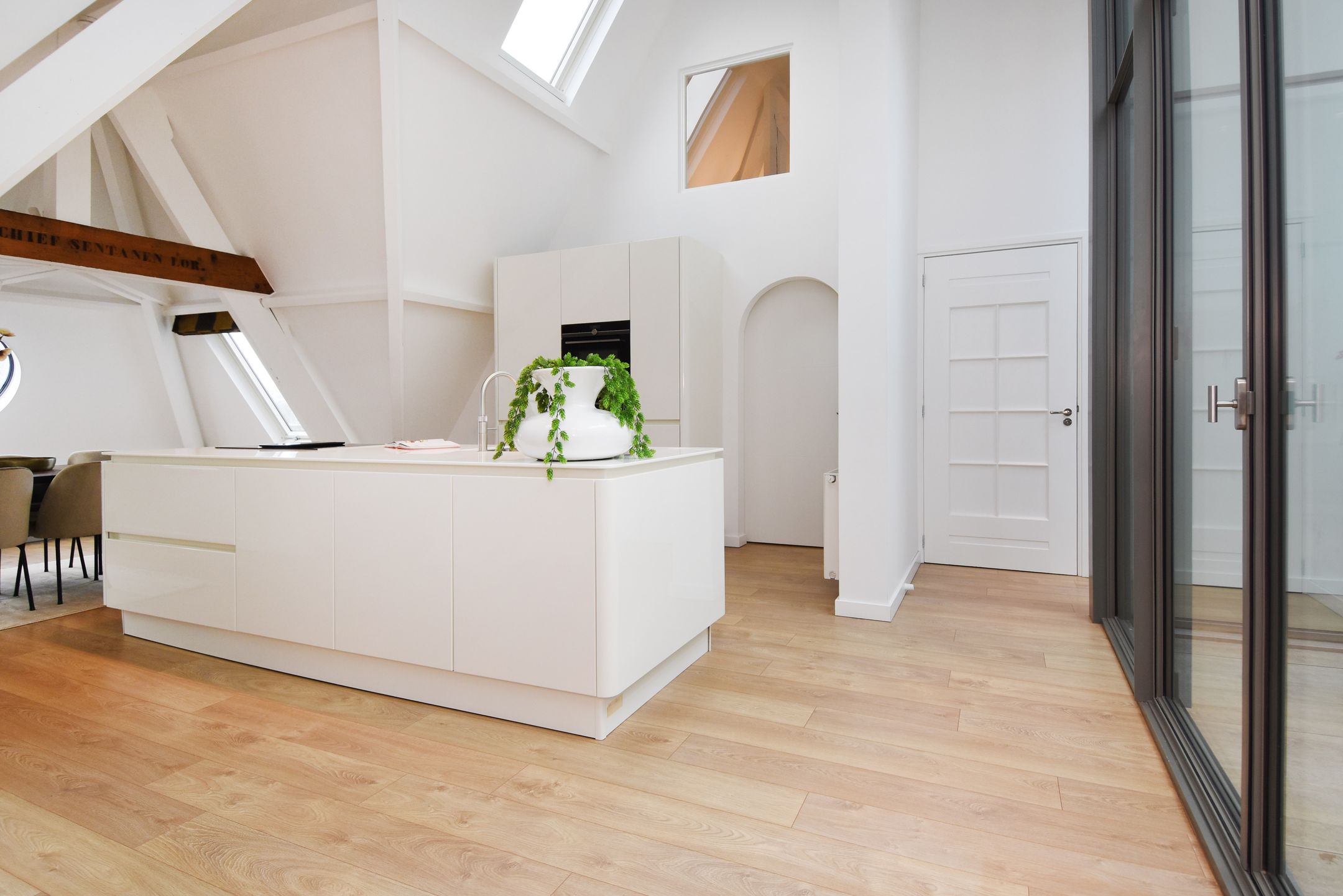 Photo 36 of R. J. Schimmelpennincklaan 19