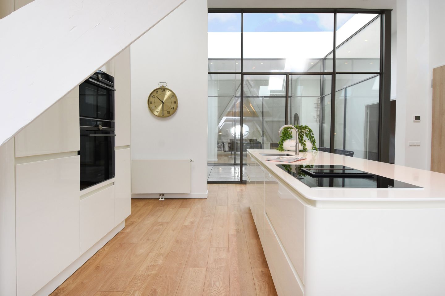 Photo 49 of R. J. Schimmelpennincklaan 19