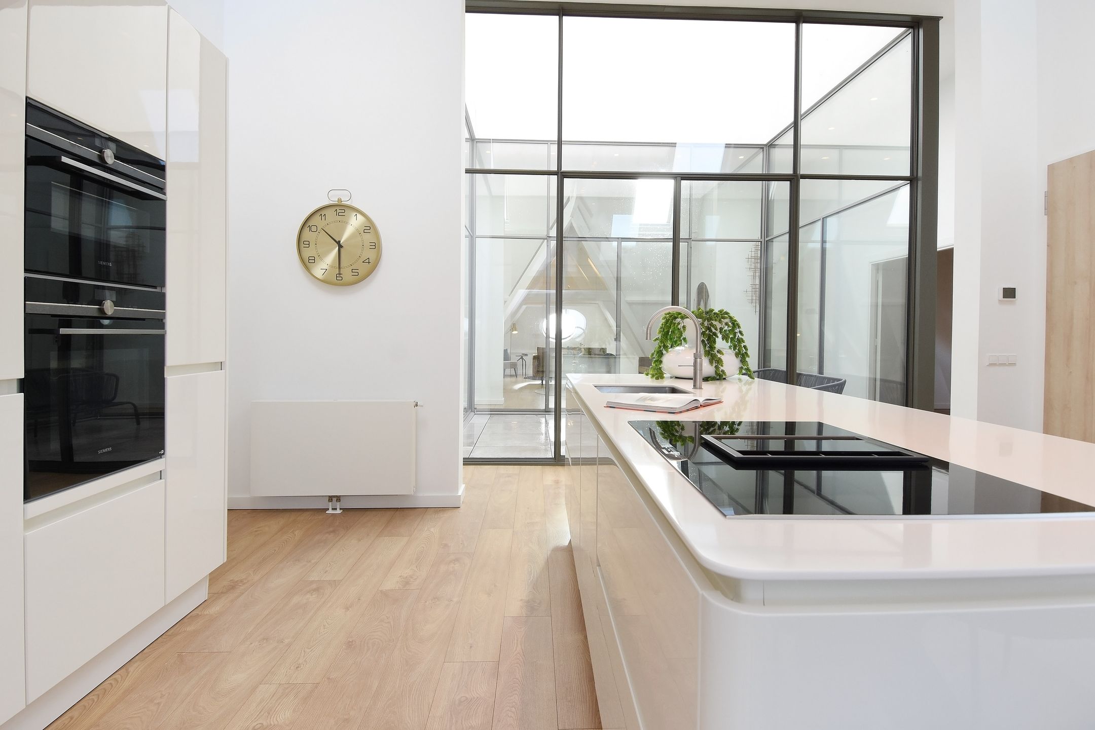 Photo 51 of R. J. Schimmelpennincklaan 19