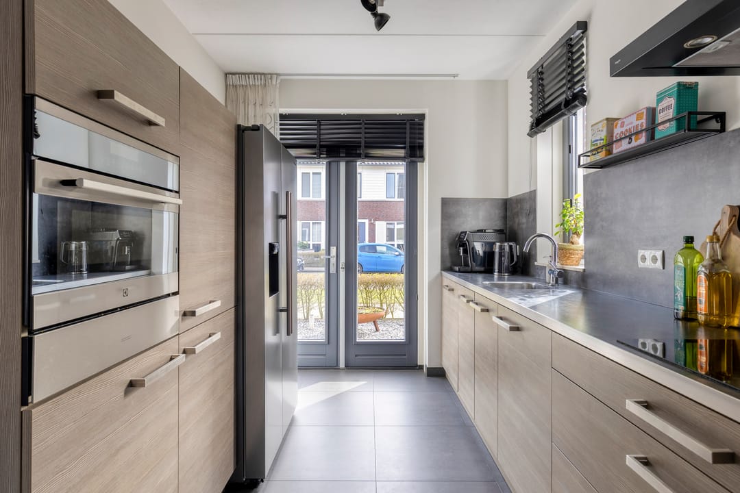 Photo 7 of Den Oven 10-A