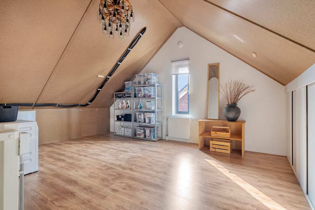 Photo 23 of Den Oven 10-A