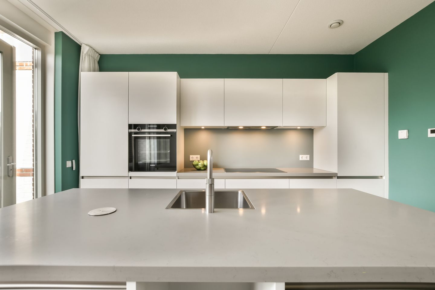 Photo 10 of Fort Uithoornstraat 18