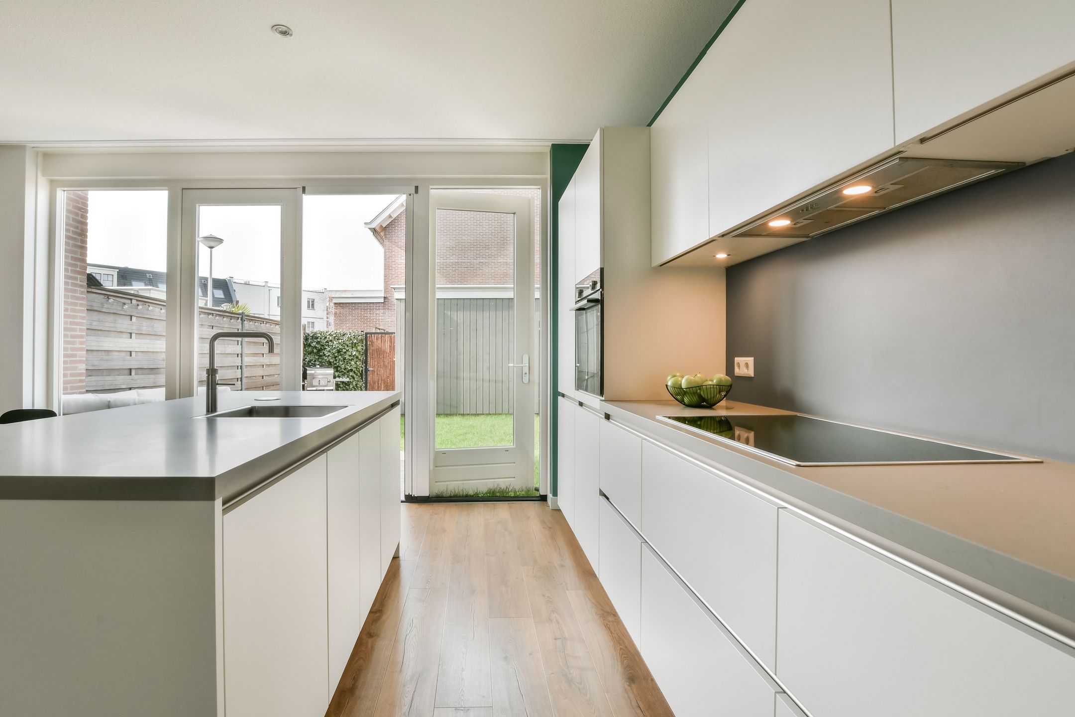 Photo 12 of Fort Uithoornstraat 18