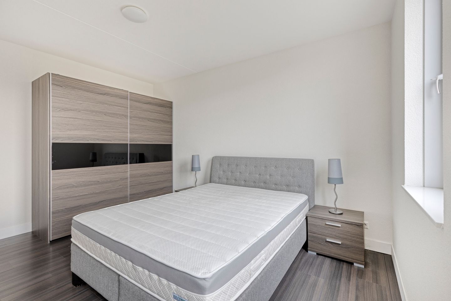 Foto 34 van Waterleliestraat 42