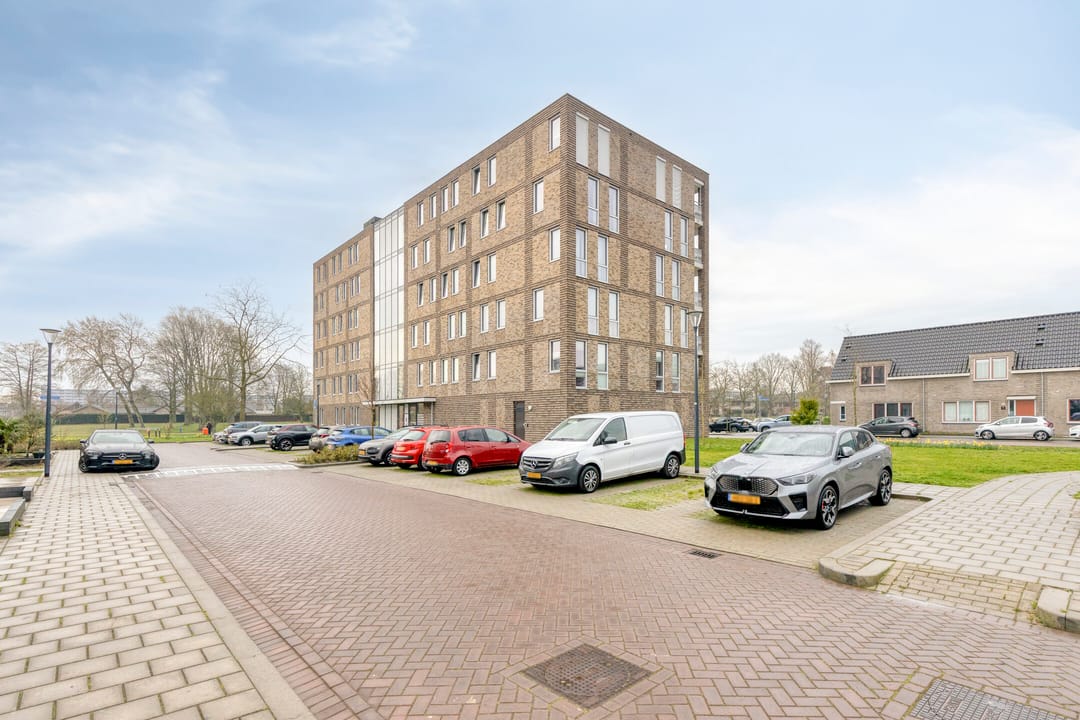 Foto 43 van Waterleliestraat 42