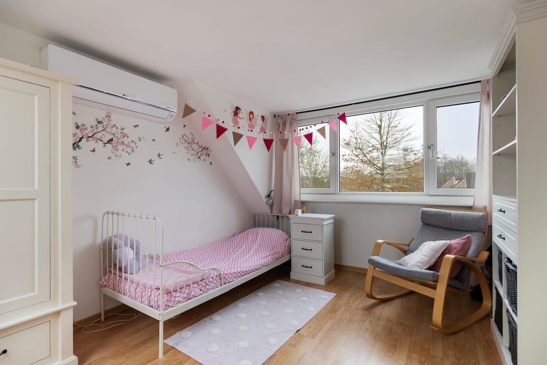 Photo 22 of Koningin Beatrixstraat 4