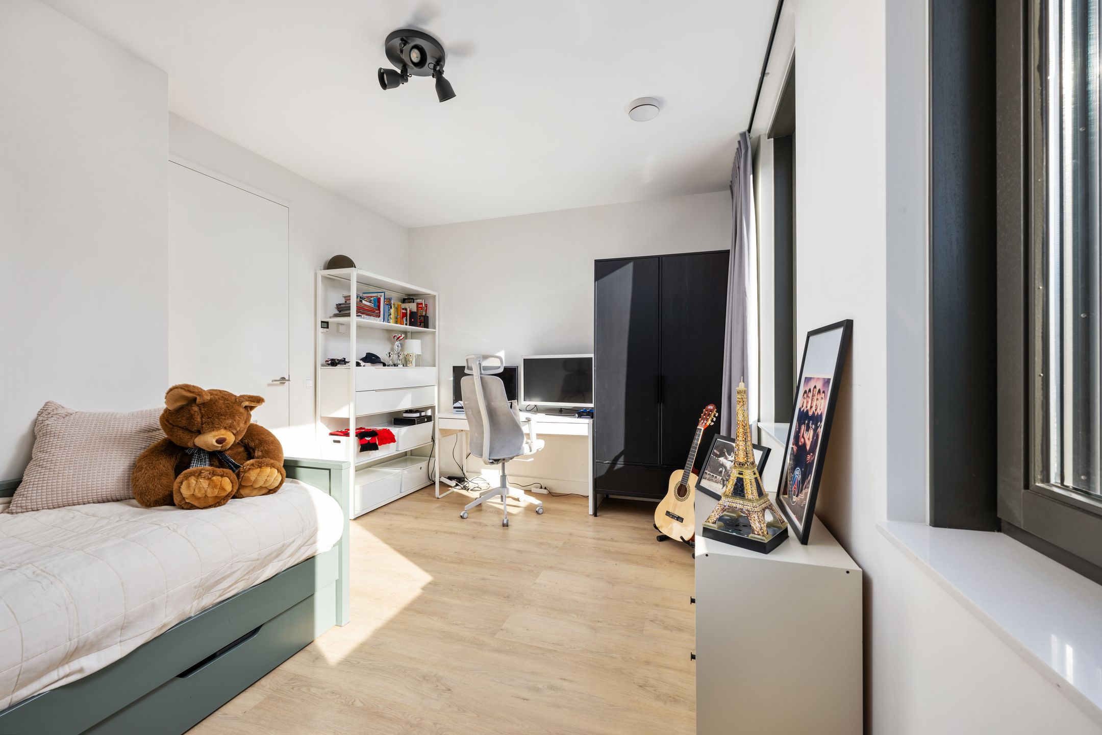 Photo 21 of Leendert Butterstraat 19