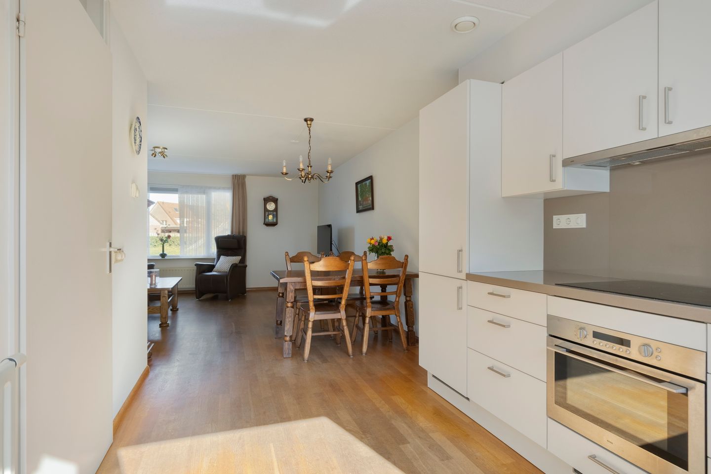 Semi-detached home with driveway and garden in Nispen — 12