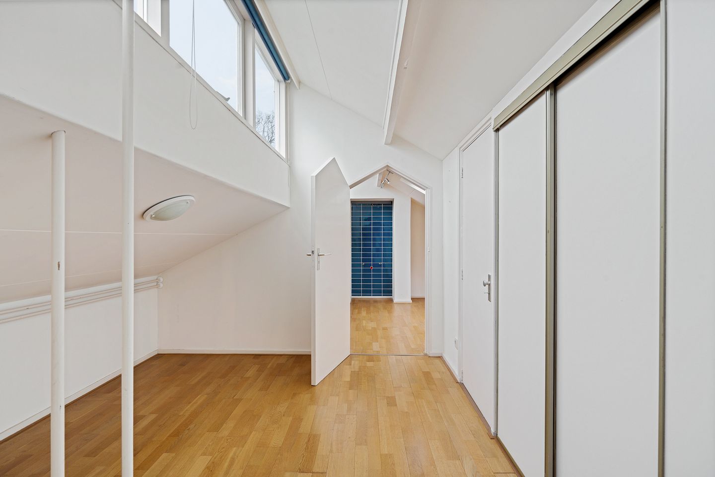 Foto 19 van Dominee Kremerstraat 56