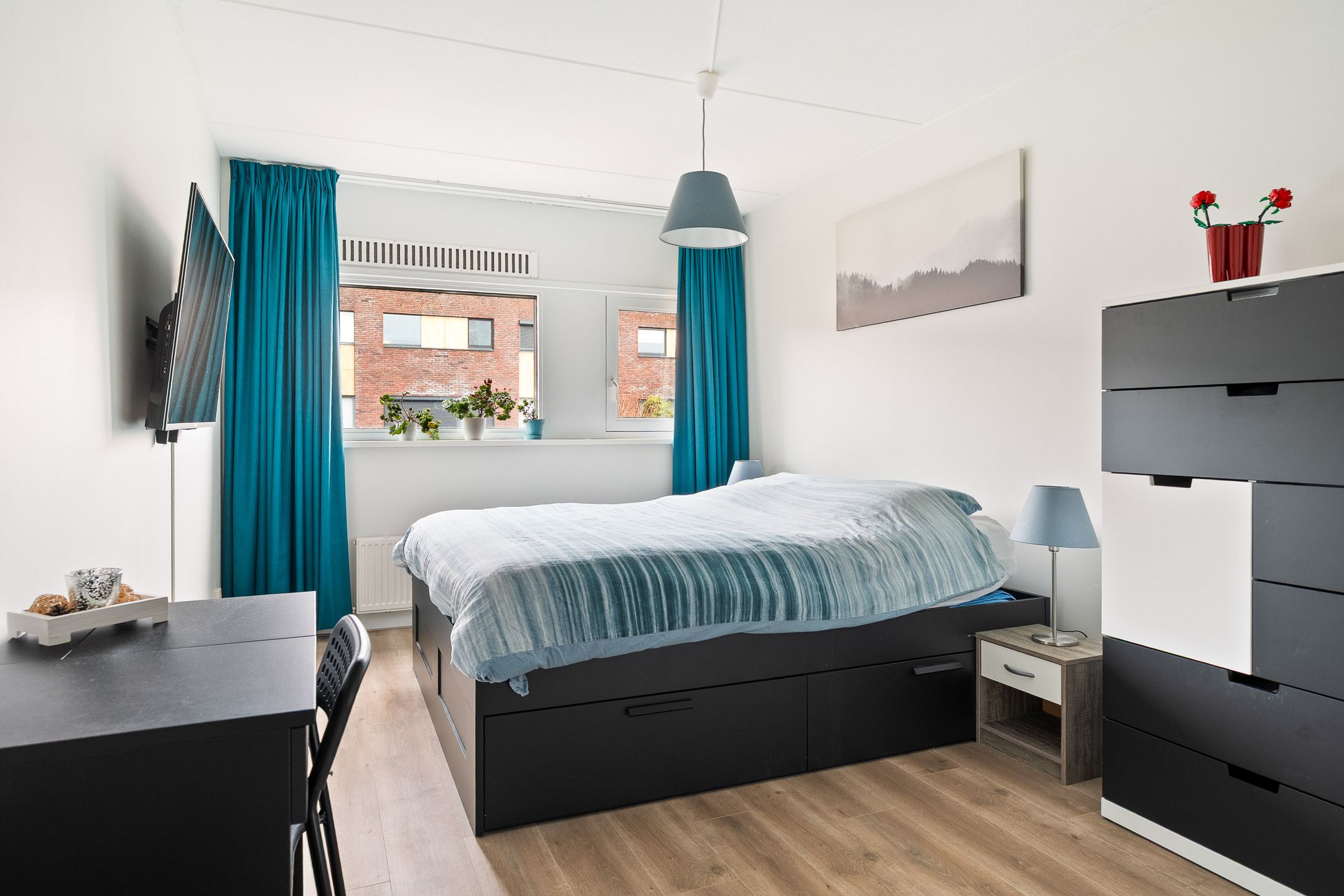 Photo 21 of Hondiusstraat 8