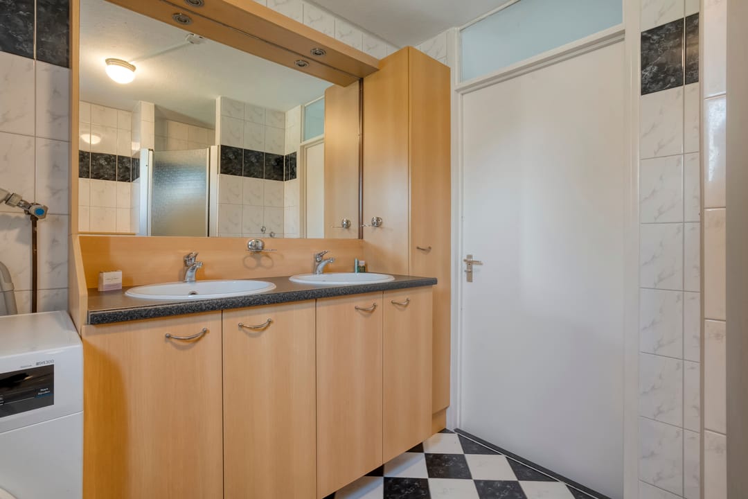 Foto 22 van Silene 46