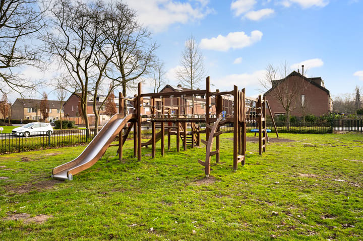 Photo 4 of Waterland 22