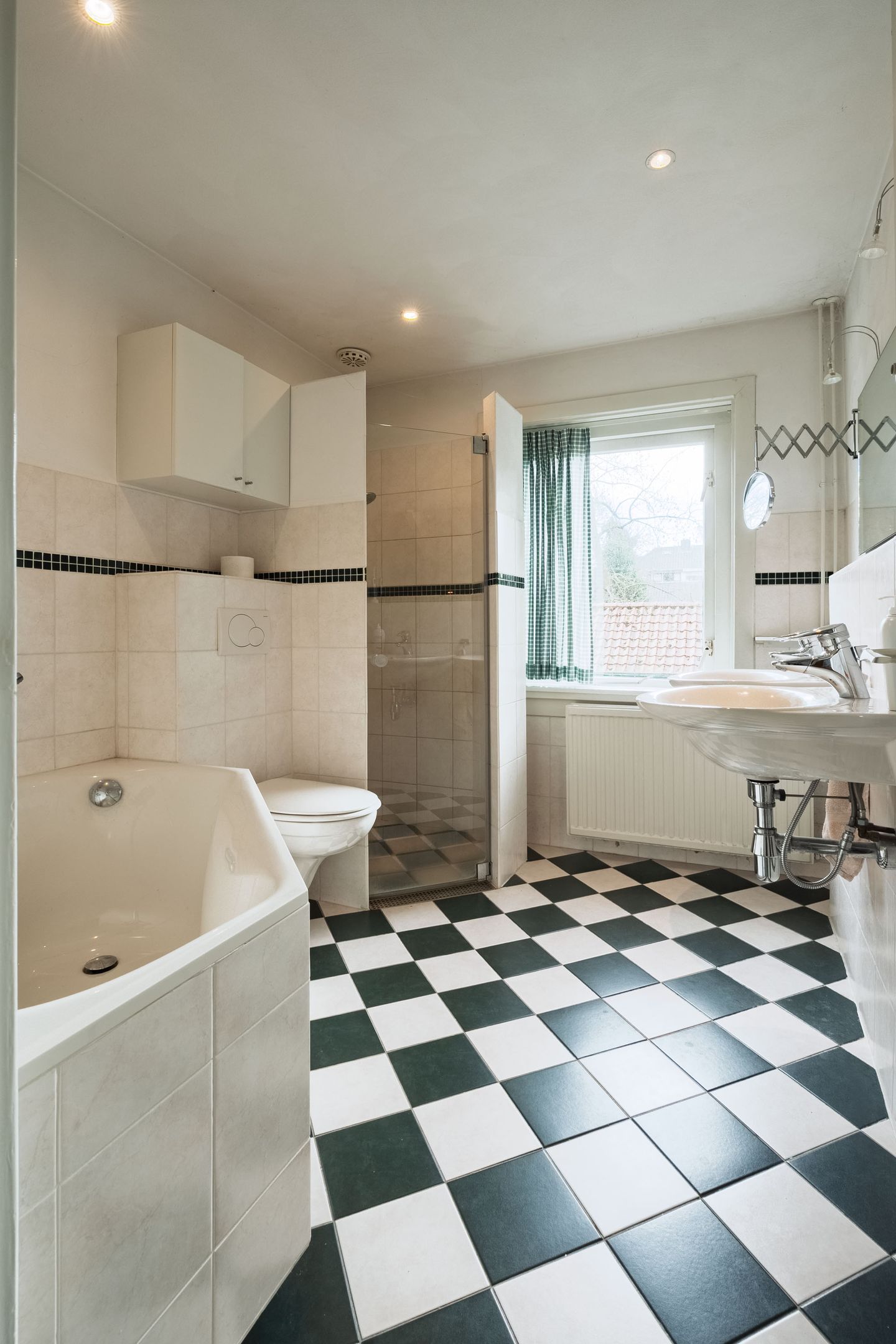 Foto 19 van Englaan 16