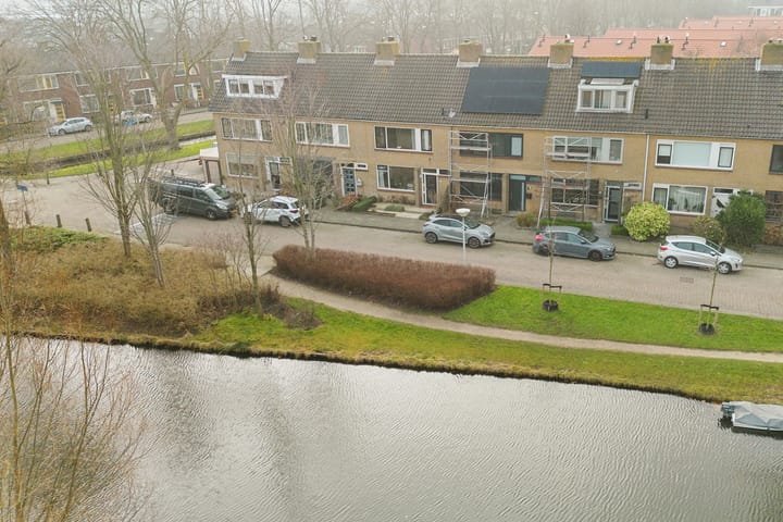 Photo 2 of Koningin Anna Paulownastraat 10