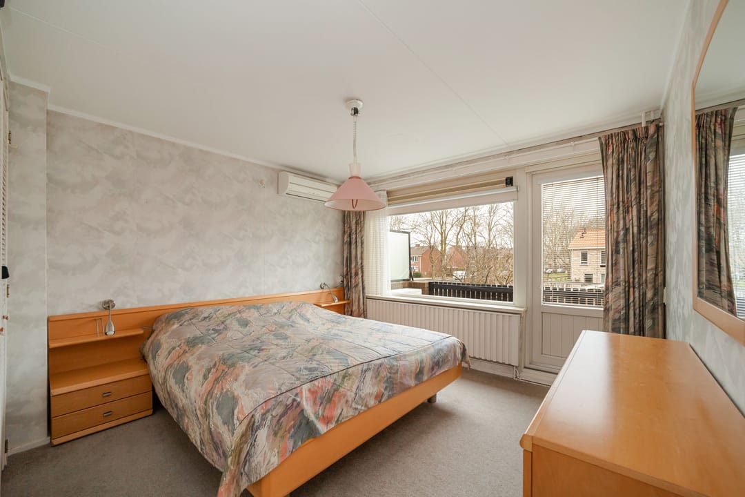 Foto 17 van Koningin Anna Paulownastraat 10