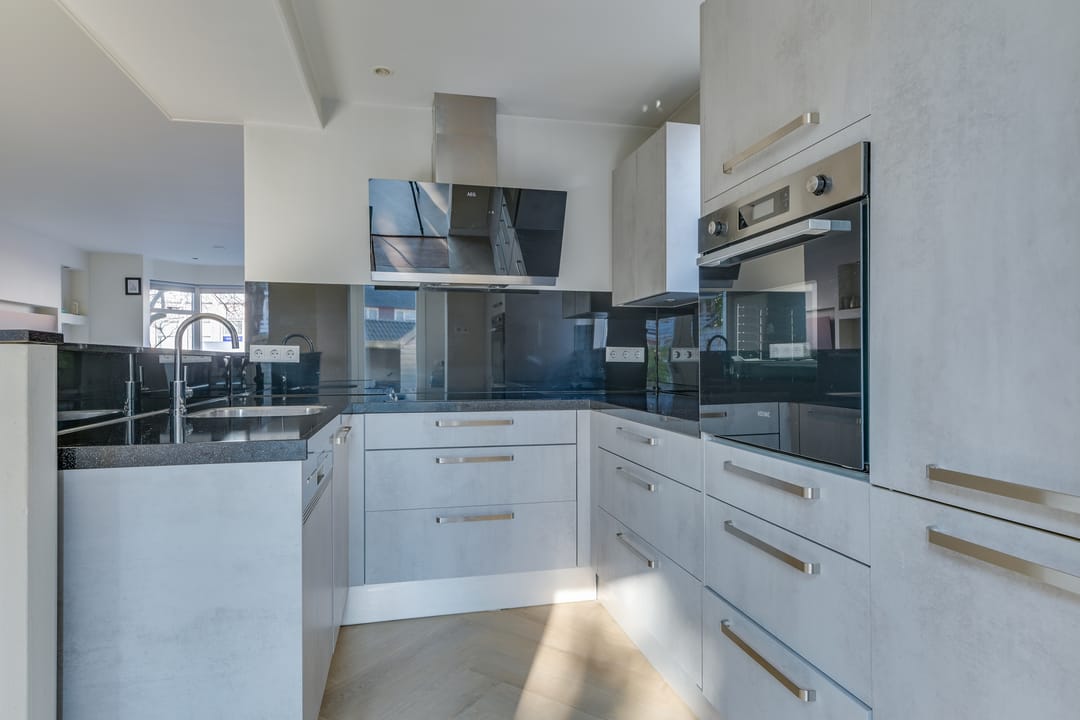 Foto 17 van Kennemerstraatweg 189