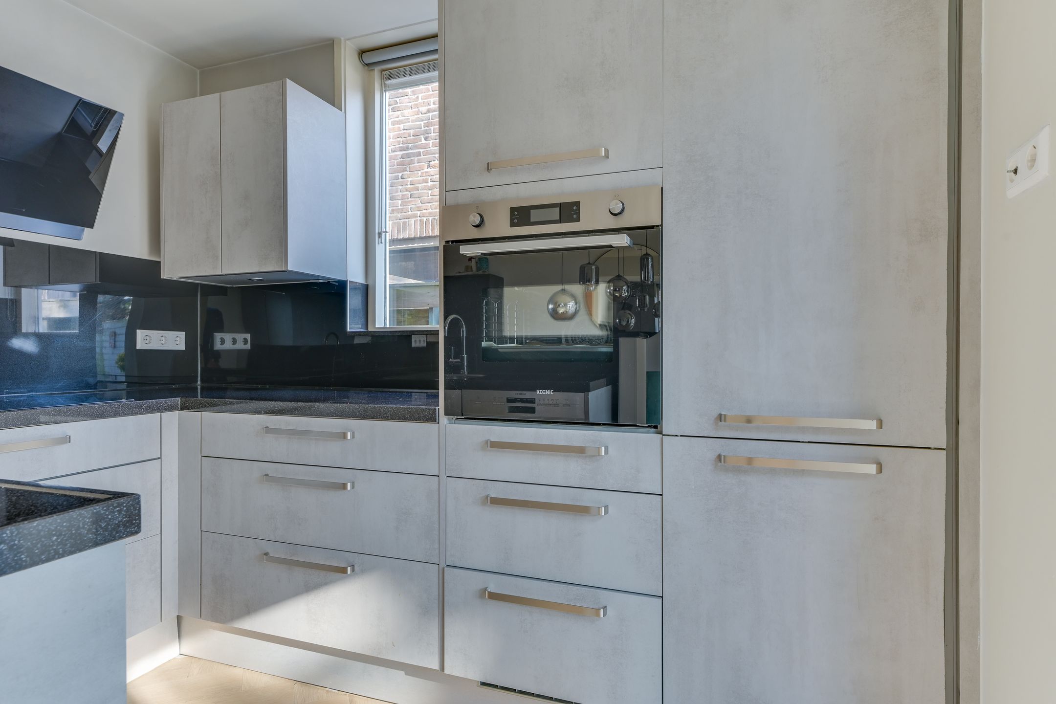 Foto 18 van Kennemerstraatweg 189