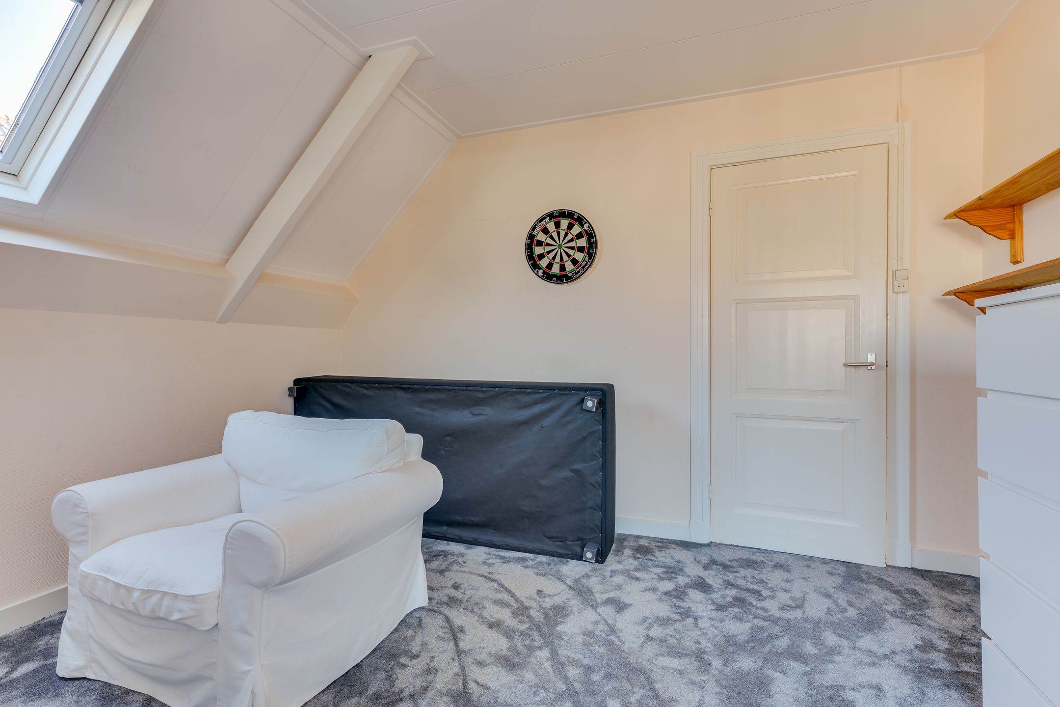 Foto 39 van Kennemerstraatweg 189