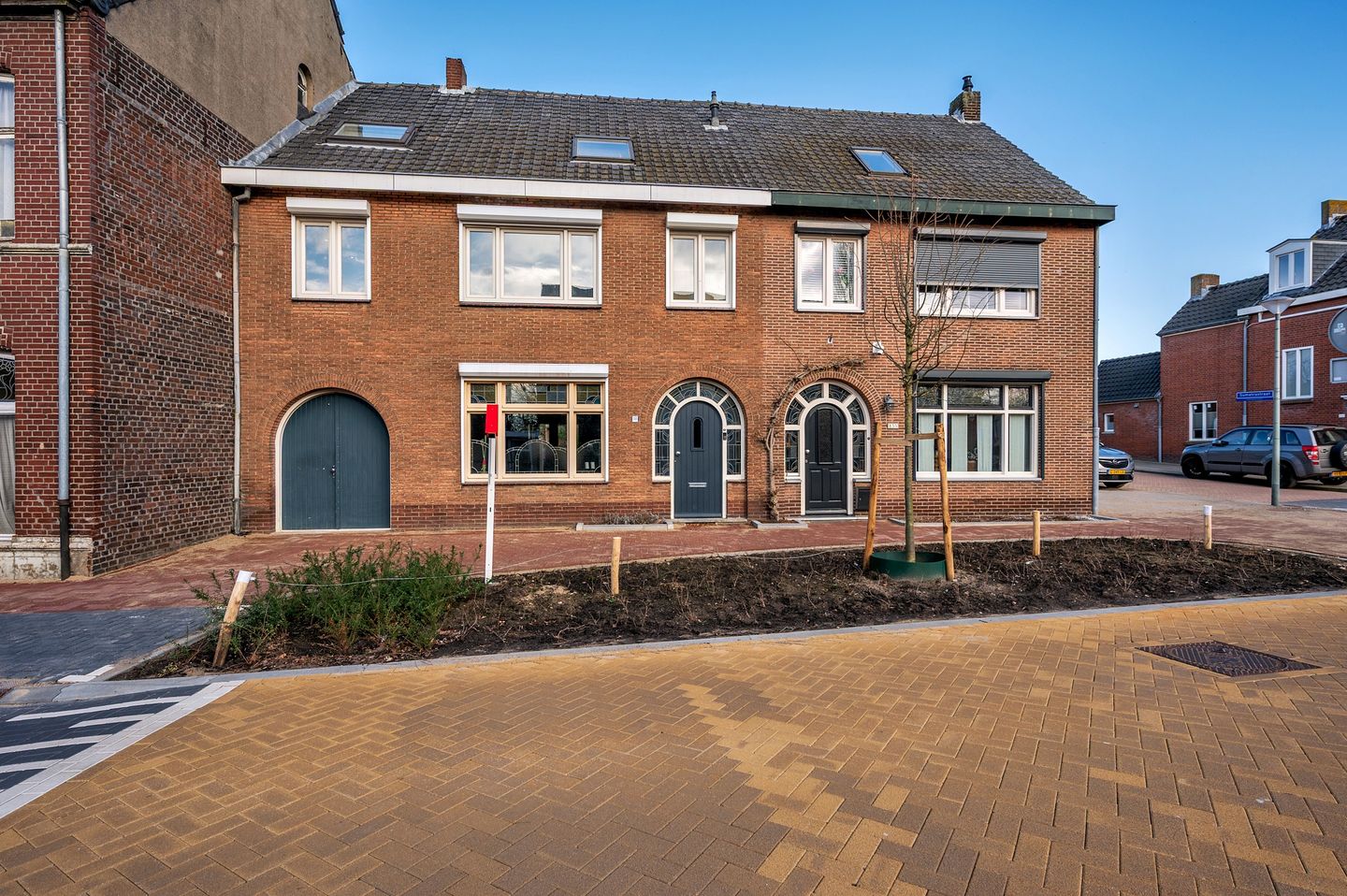 Photo 4 of Heinsbergerweg 153