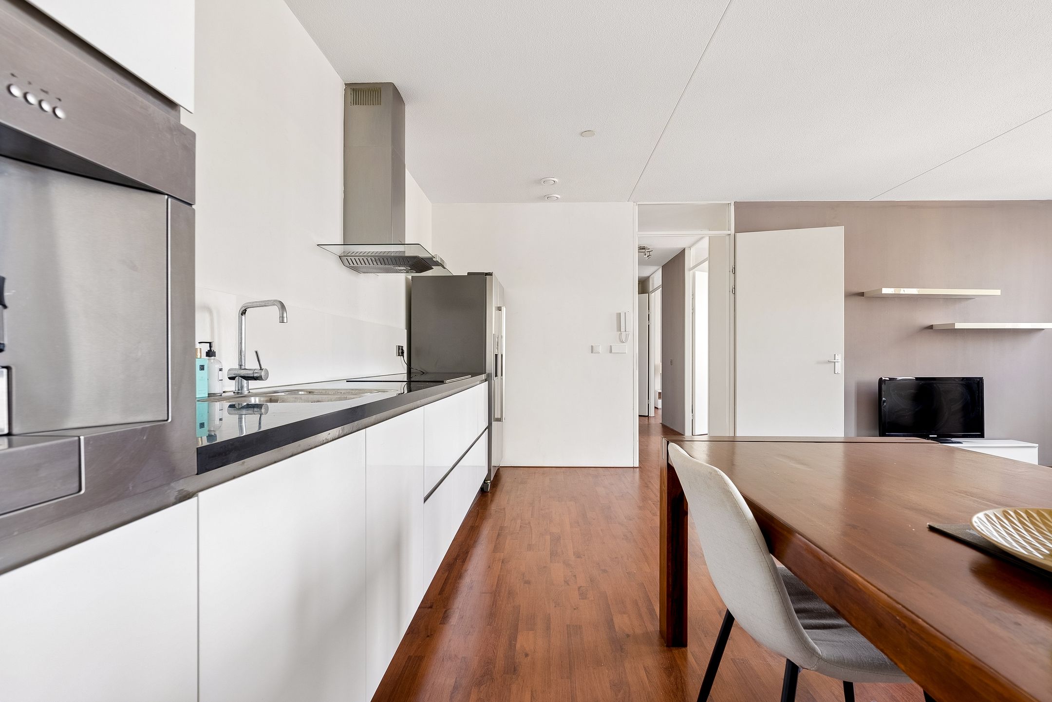 Foto 15 van Hongarijehof 52