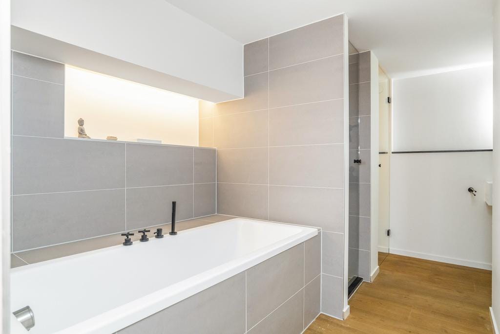 Foto 18 van Mathenesserlaan 166-A