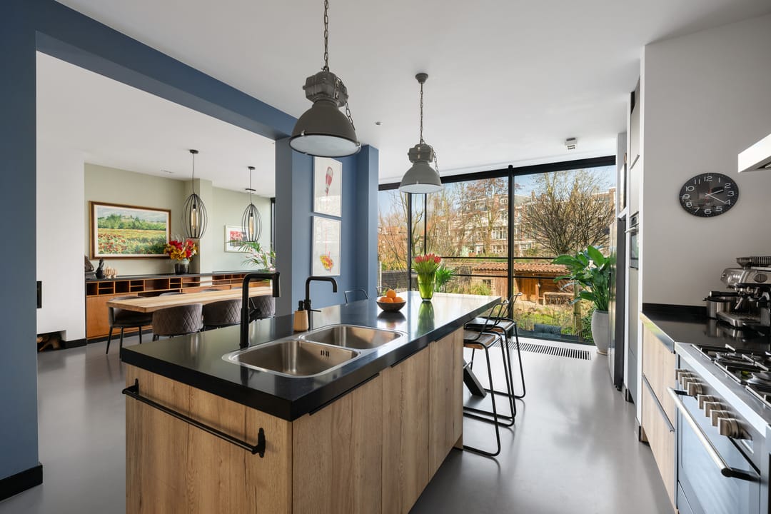 Photo 11 of Oranjelaan 29