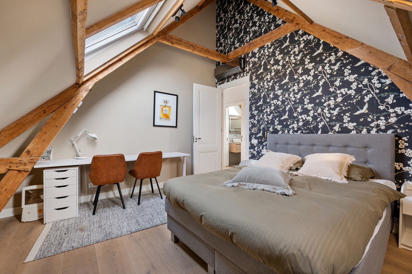 Photo 34 of Oranjelaan 29