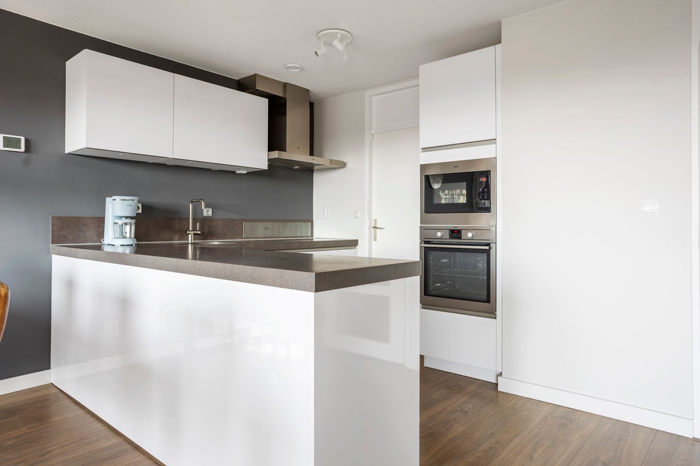 Foto 14 van Van Egmondlaan 113