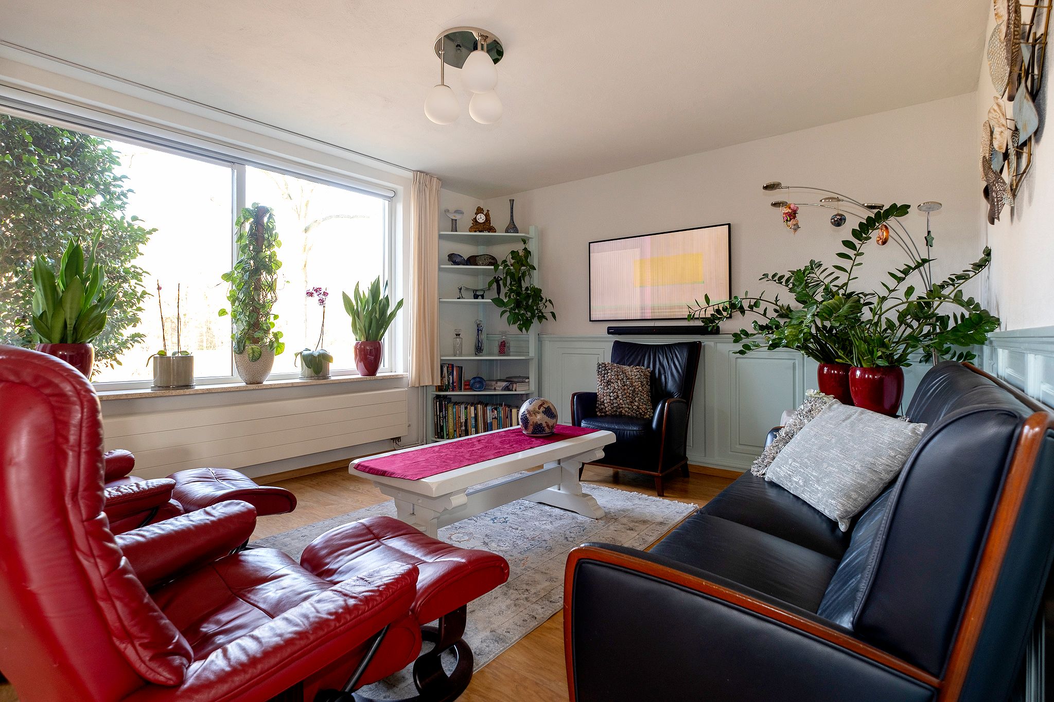 Photo 3 of Buitenbree 8