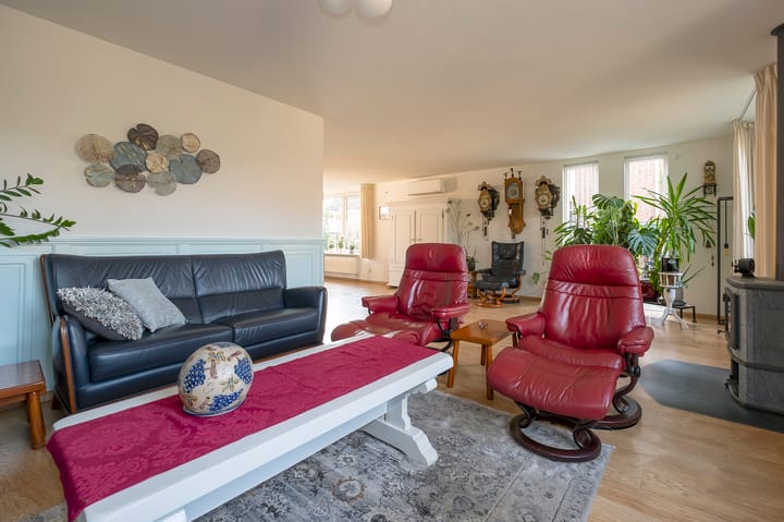 Photo 5 of Buitenbree 8