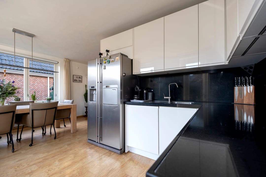 Photo 13 of Buitenbree 8