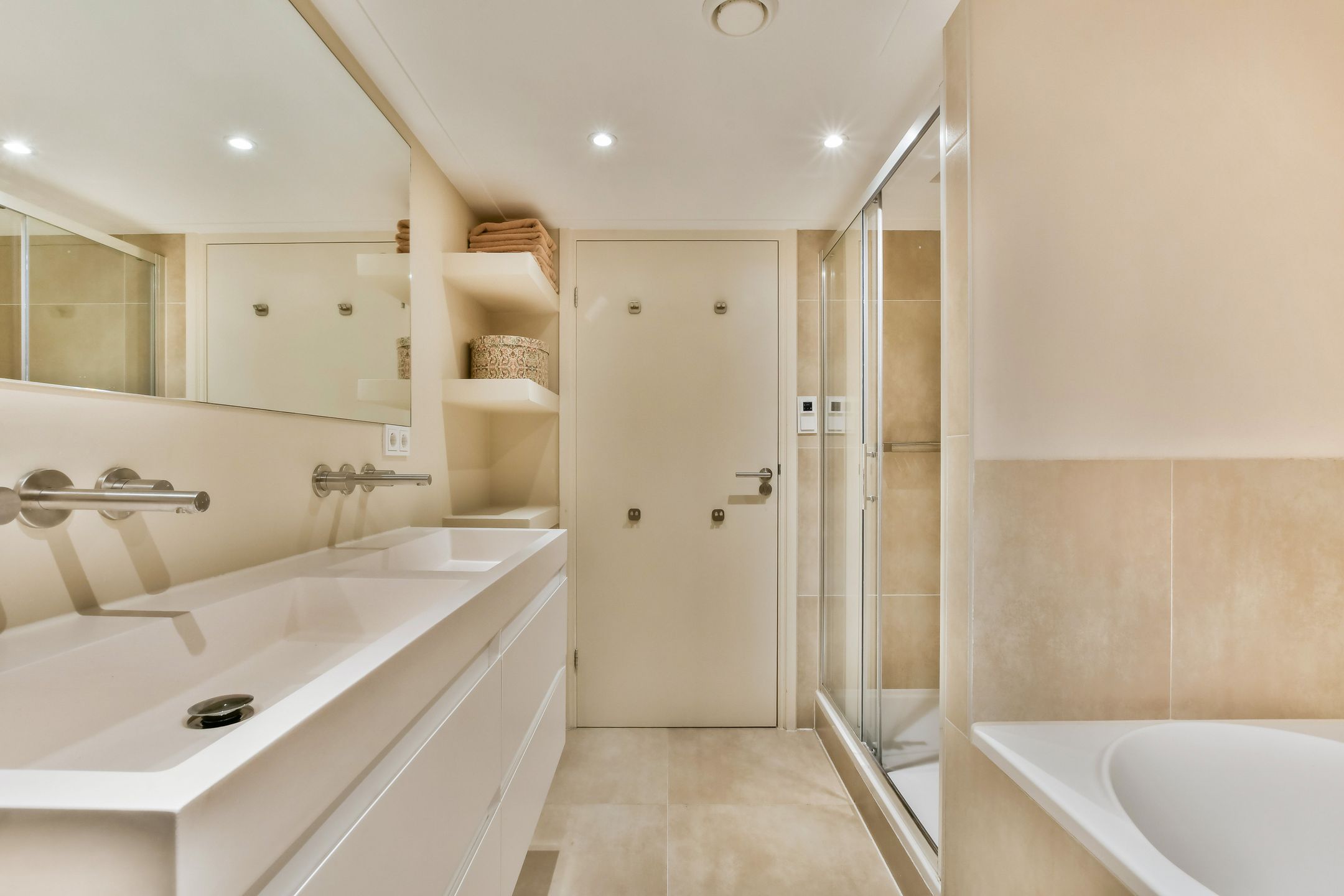 Foto 30 van Archimedesweg 17