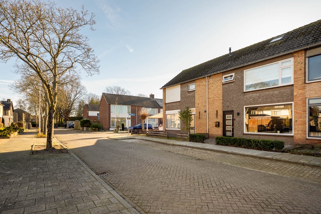 Foto 38 van Henri Dunantstraat 3