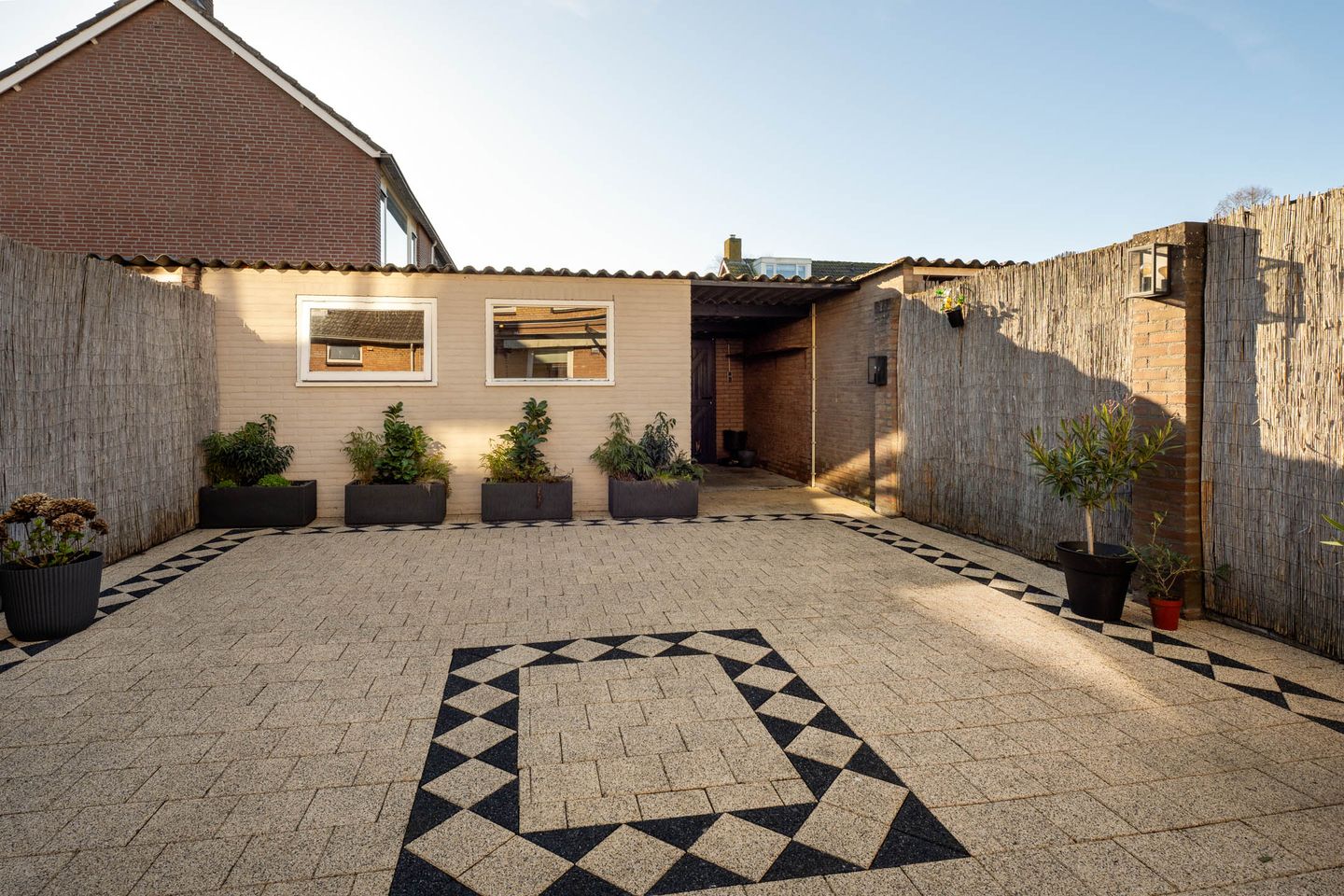 Foto 34 van Henri Dunantstraat 3