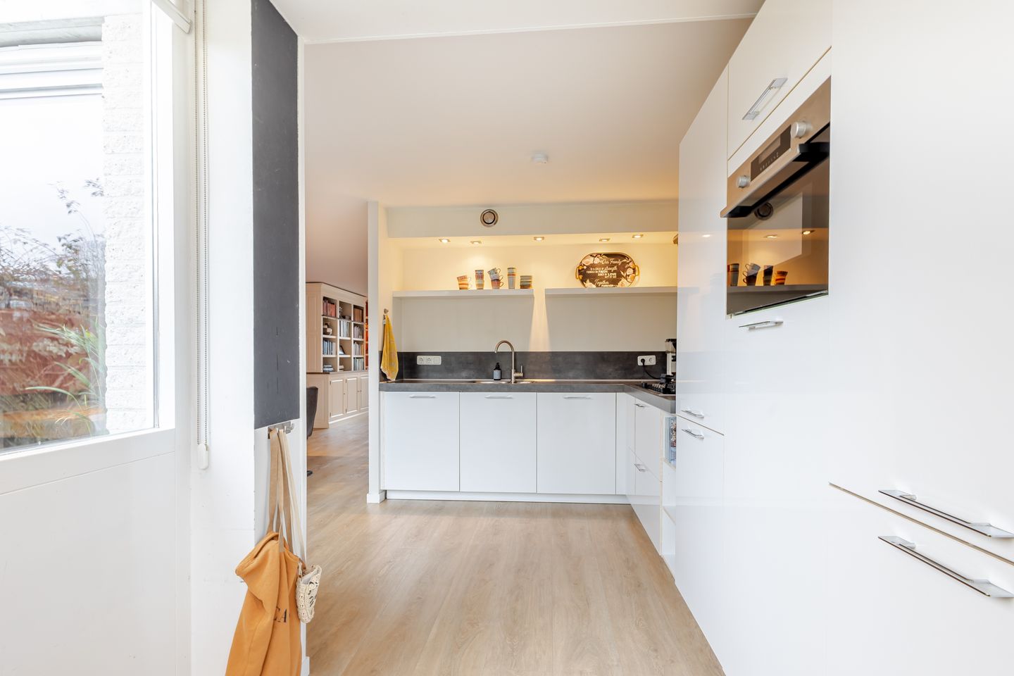 Foto 10 van Middenveer 4