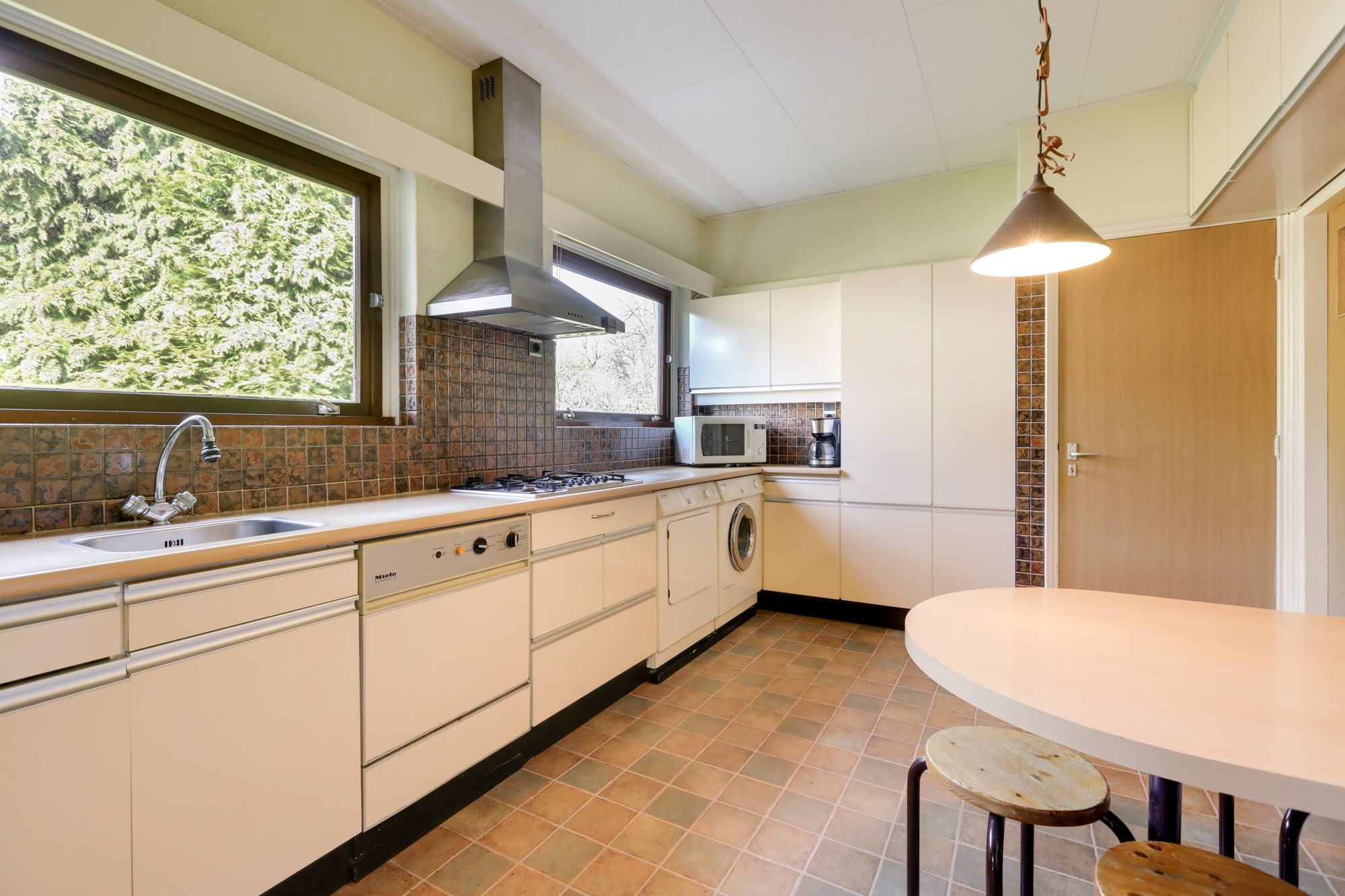 Foto 12 van Van Tienhovenlaan 14