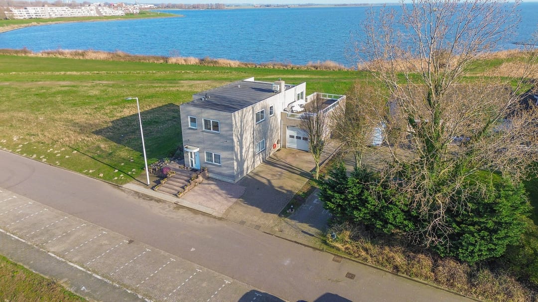 Photo 8 of Veerweg 7