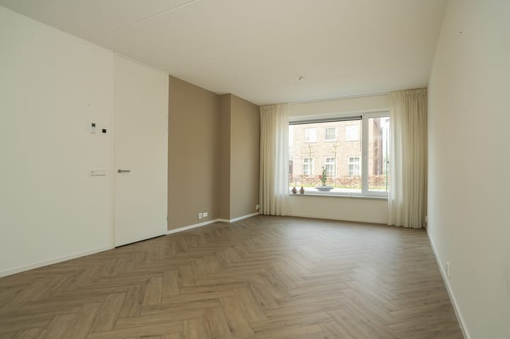 Foto 2 van Tamerisstraat 6