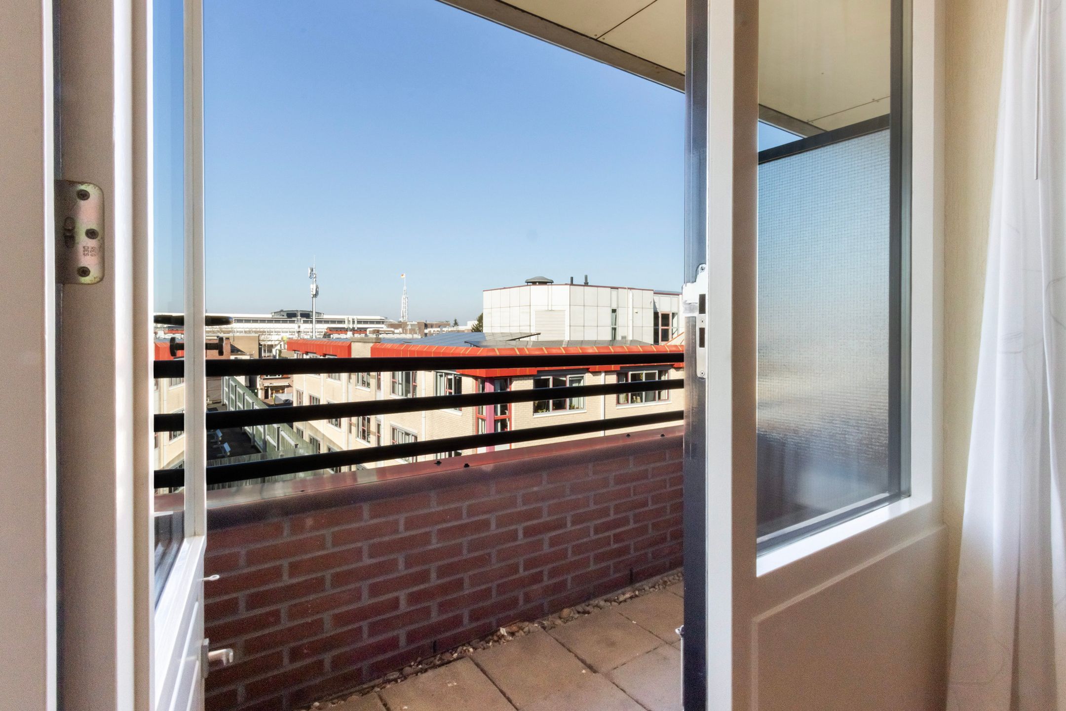 Foto 15 van Kanaalstraat 72