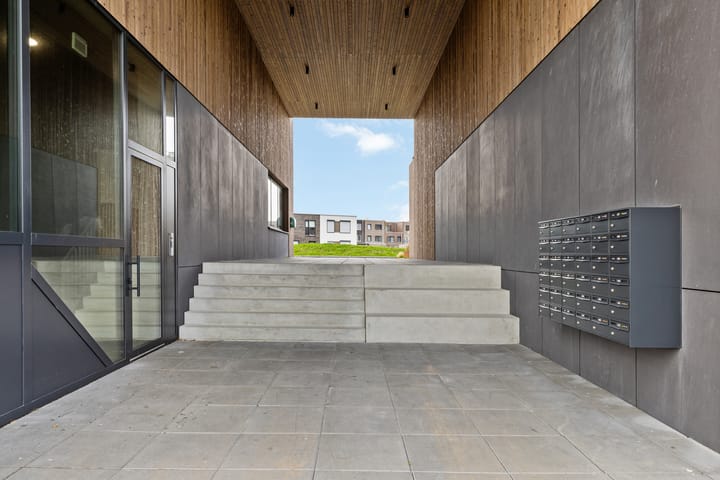 Appartement te koop: Wimpelplantsoen 431, Almere