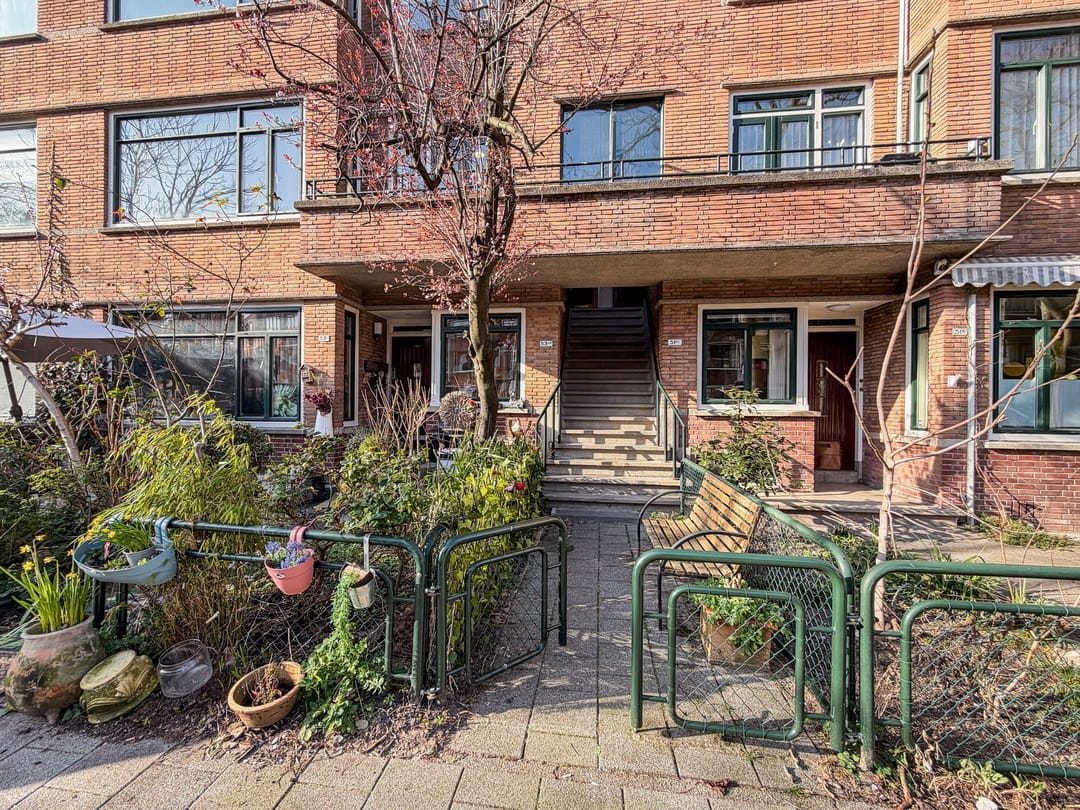 Photo 2 of Breitnerstraat 53-B