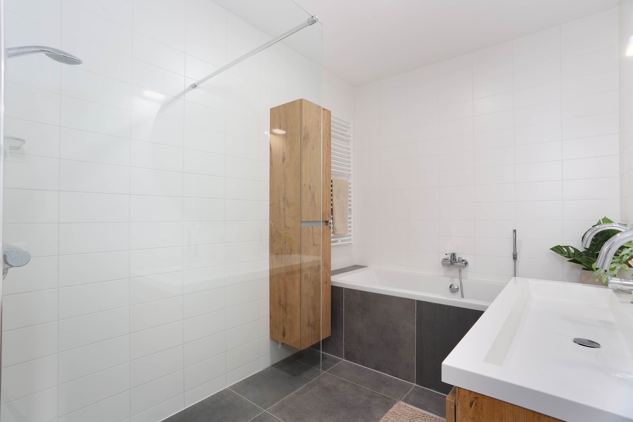 Foto 15 van Pablo Picassostraat 559