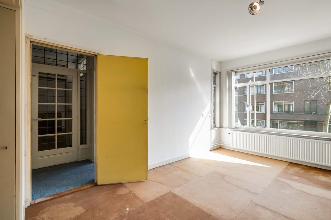 Photo 8 of Breitnerstraat 53-B