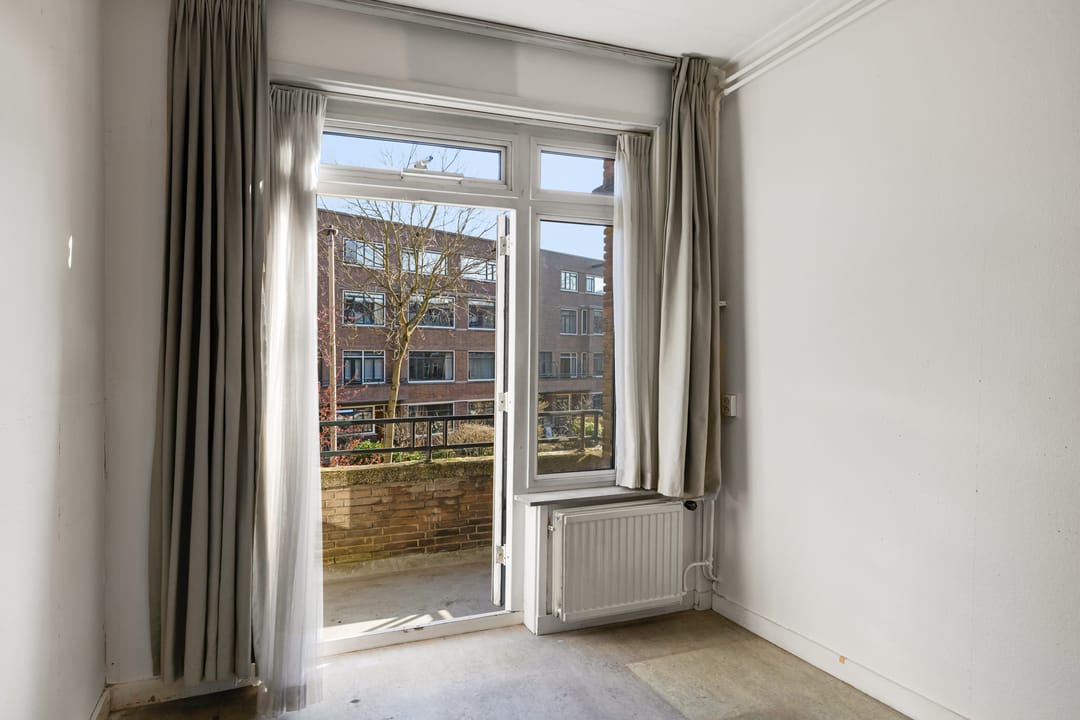 Photo 32 of Breitnerstraat 53-B