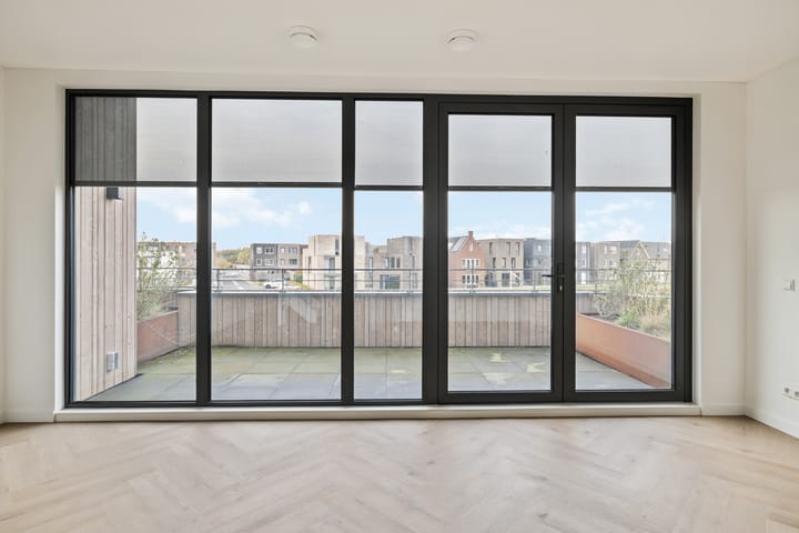 Appartement te koop: Wimpelplantsoen 431, Almere