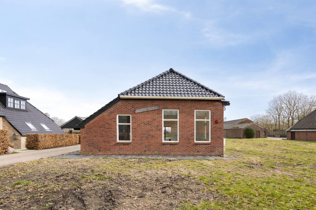 Photo 8 of Dorpsweg 8